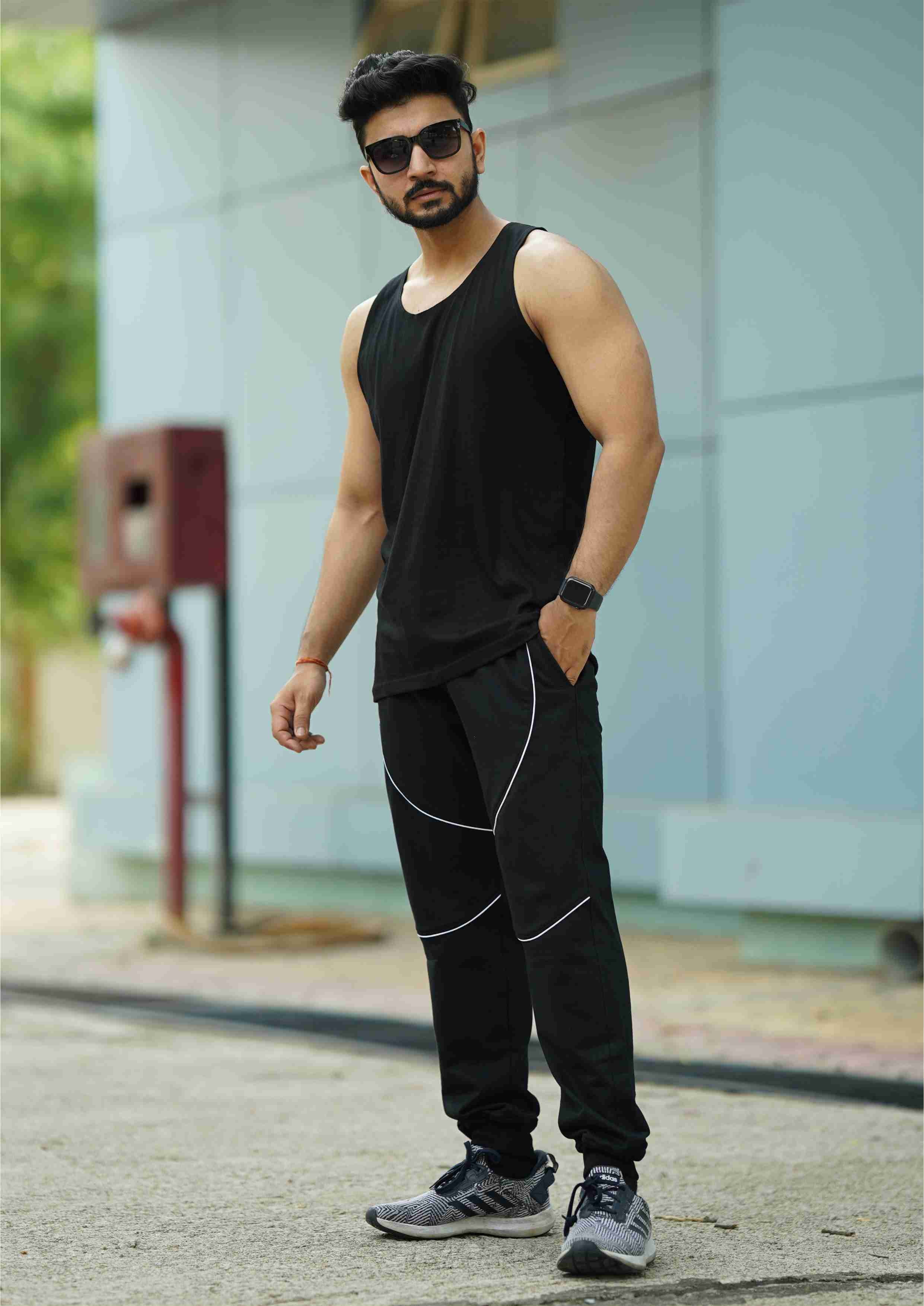 FRONT  PIPING JOGGER