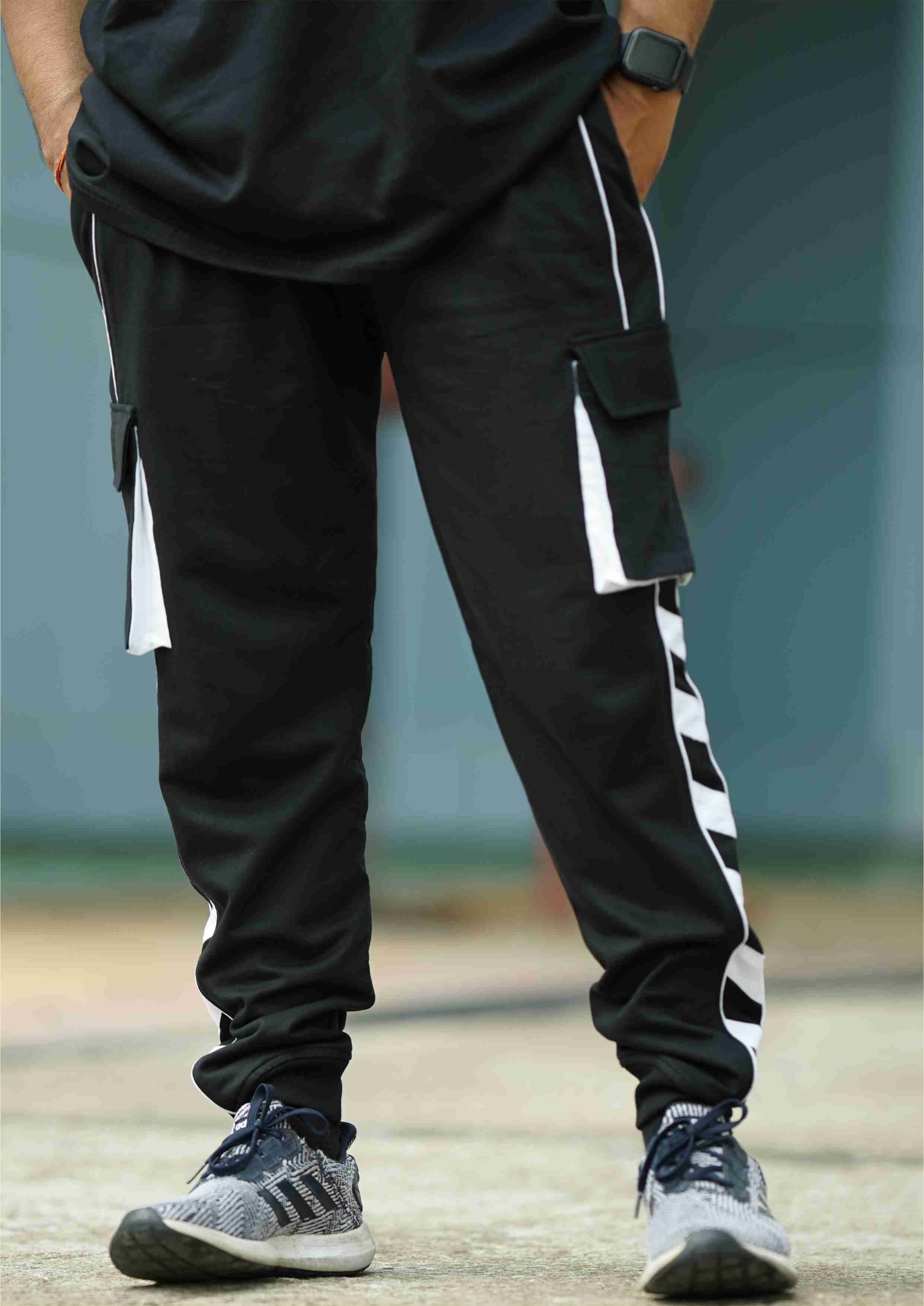 CARGO JOGGER (ARROW DESIGN)BLACK