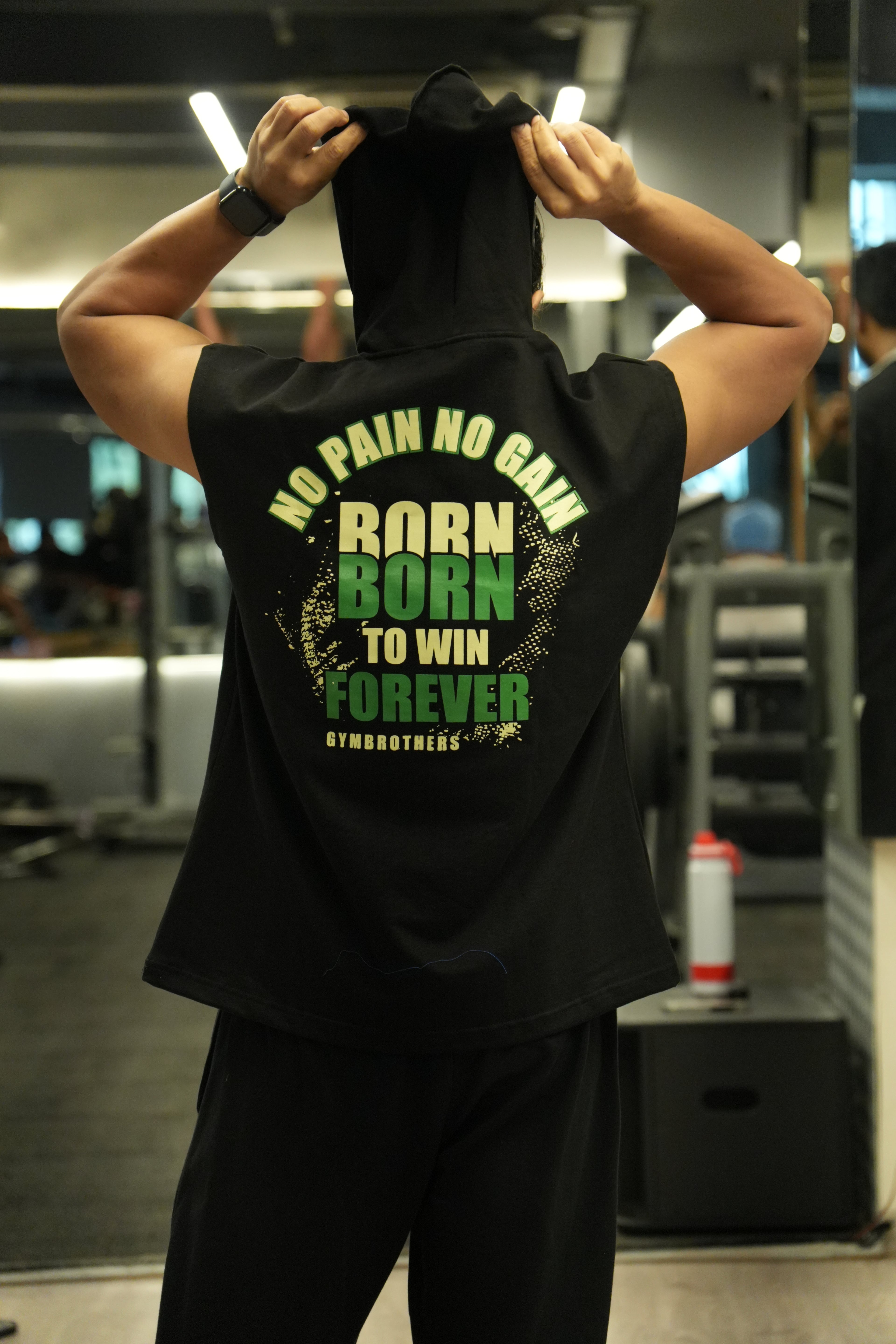 BORN TO WIN PREMIUM OVERSIZED HOODIE